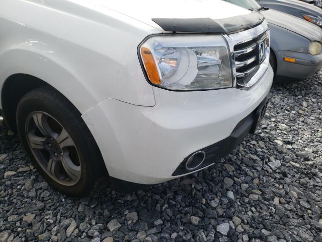 Photo 8 VIN: 5FNYF4H34FB054970 - HONDA PILOT SE 