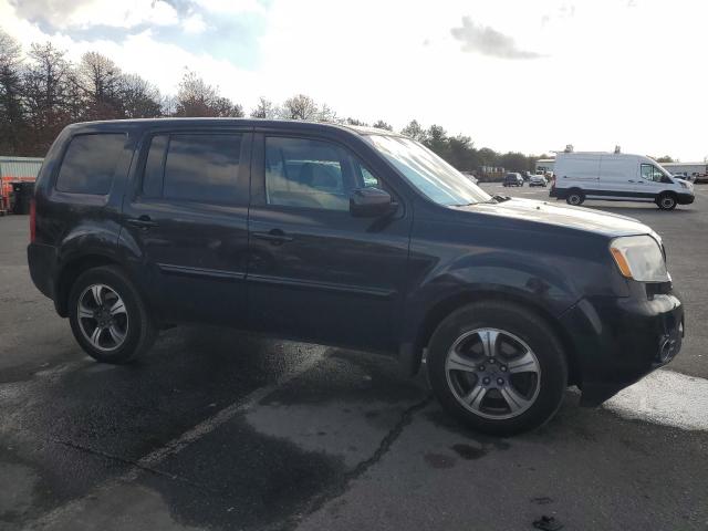 Photo 3 VIN: 5FNYF4H34FB075138 - HONDA PILOT SE 