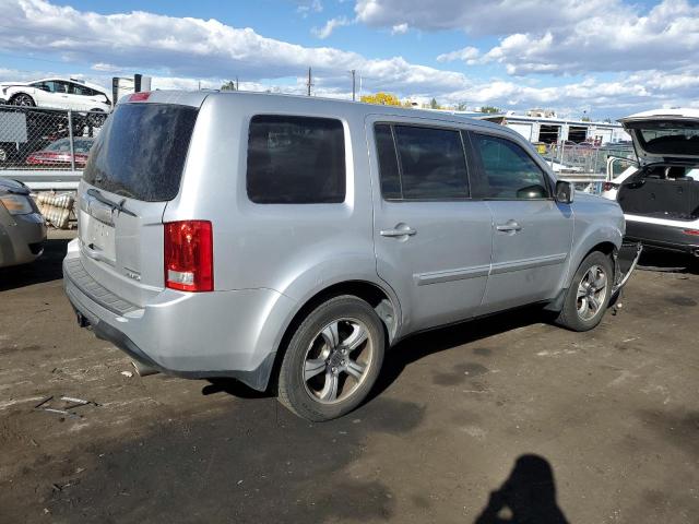 Photo 2 VIN: 5FNYF4H36FB015068 - HONDA PILOT SE 