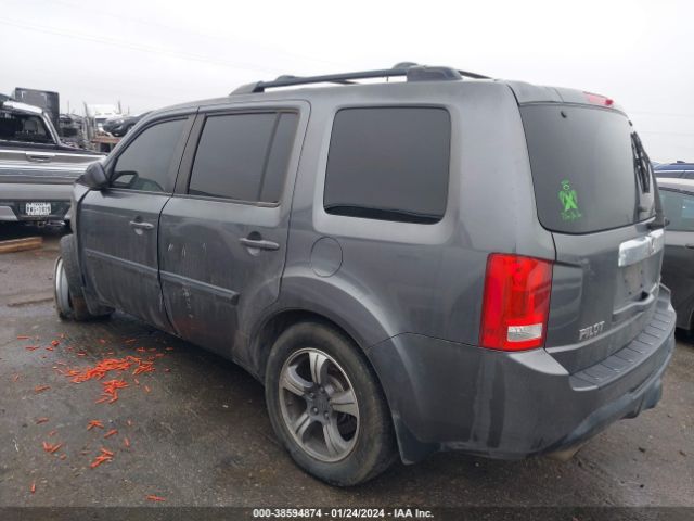 Photo 2 VIN: 5FNYF4H36FB015586 - HONDA PILOT 