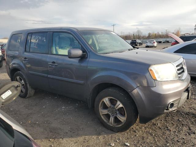 Photo 3 VIN: 5FNYF4H36FB032243 - HONDA PILOT SE 