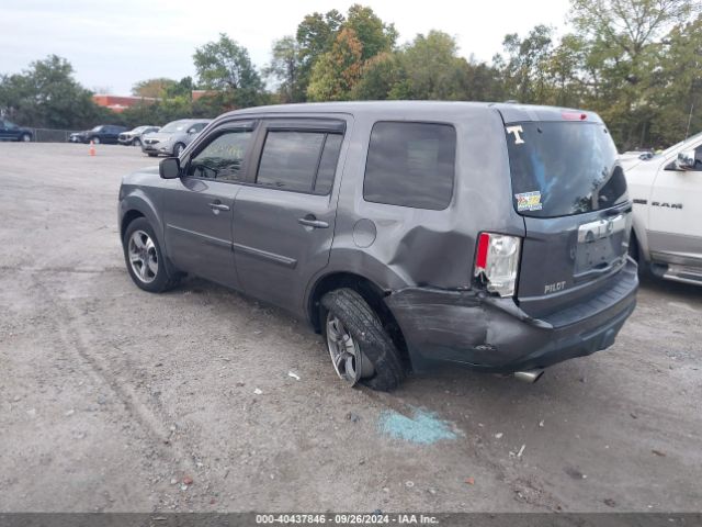 Photo 2 VIN: 5FNYF4H37FB050346 - HONDA PILOT 