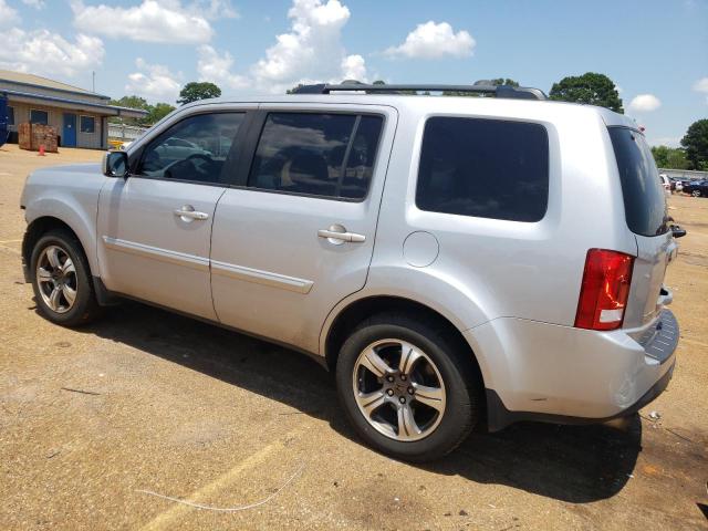 Photo 1 VIN: 5FNYF4H37FB063226 - HONDA PILOT SE 