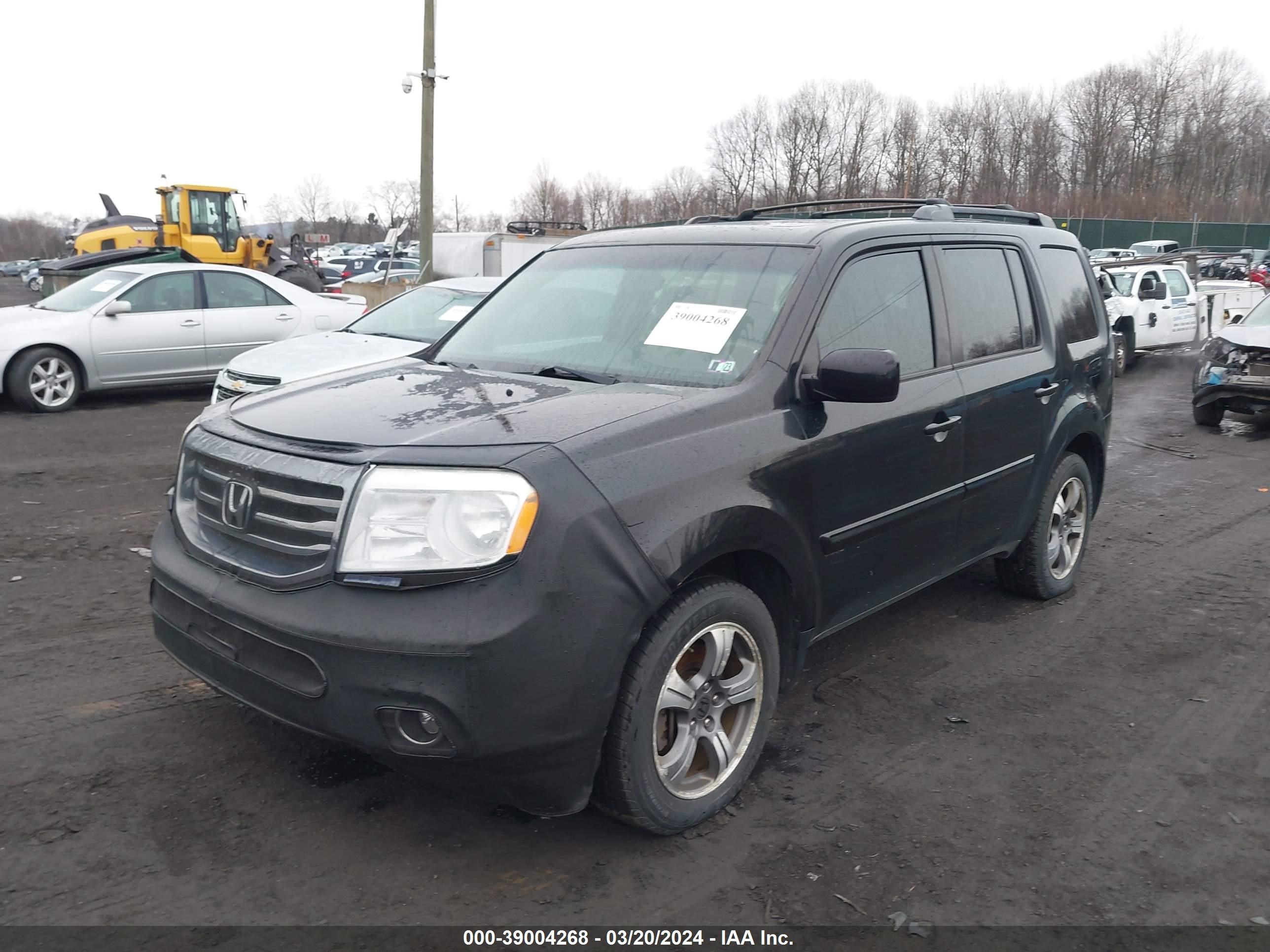 Photo 1 VIN: 5FNYF4H39FB043432 - HONDA PILOT 