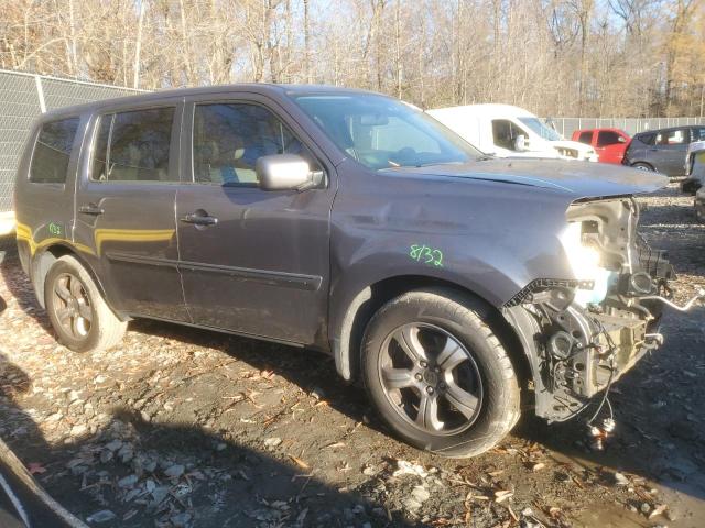 Photo 3 VIN: 5FNYF4H39FB054303 - HONDA PILOT SE 