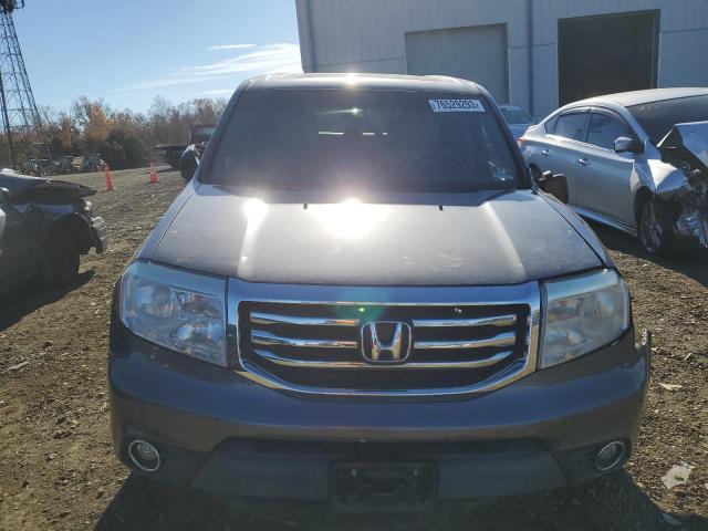 Photo 4 VIN: 5FNYF4H39FB063843 - HONDA PILOT 