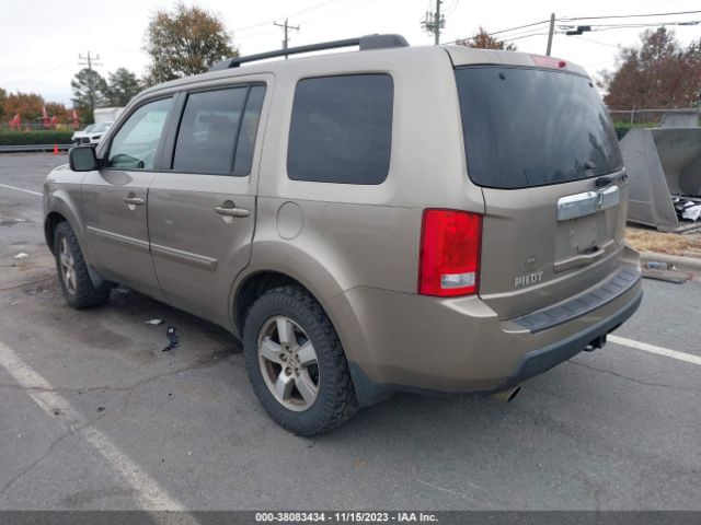 Photo 2 VIN: 5FNYF4H40AB012927 - HONDA PILOT 