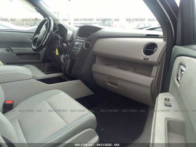 Photo 4 VIN: 5FNYF4H40AB031753 - HONDA PILOT 