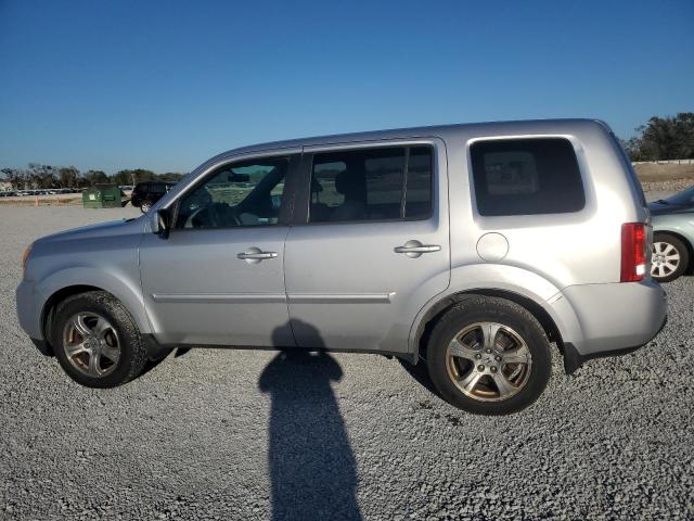 Photo 1 VIN: 5FNYF4H40DB083629 - HONDA PILOT EX 