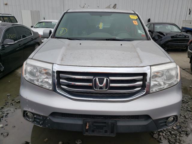 Photo 8 VIN: 5FNYF4H40DB083646 - HONDA PILOT EX 