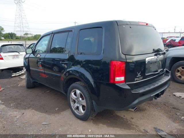 Photo 2 VIN: 5FNYF4H40FB062802 - HONDA PILOT 