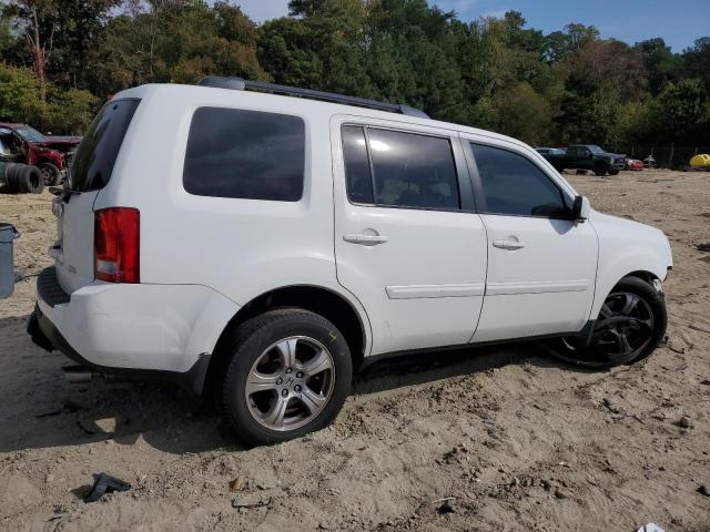 Photo 2 VIN: 5FNYF4H41DB085678 - HONDA PILOT EX 