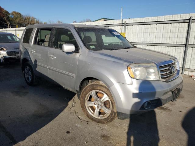 Photo 3 VIN: 5FNYF4H42CB076843 - HONDA PILOT EX 