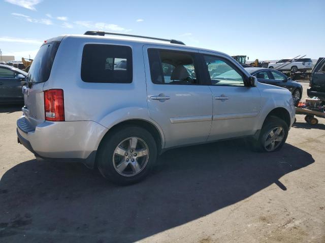 Photo 2 VIN: 5FNYF4H43AB018110 - HONDA PILOT EX 
