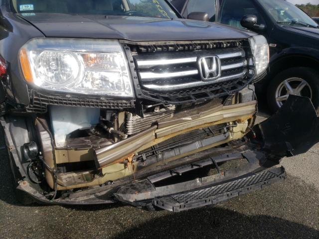 Photo 8 VIN: 5FNYF4H43DB045196 - HONDA PILOT EX 