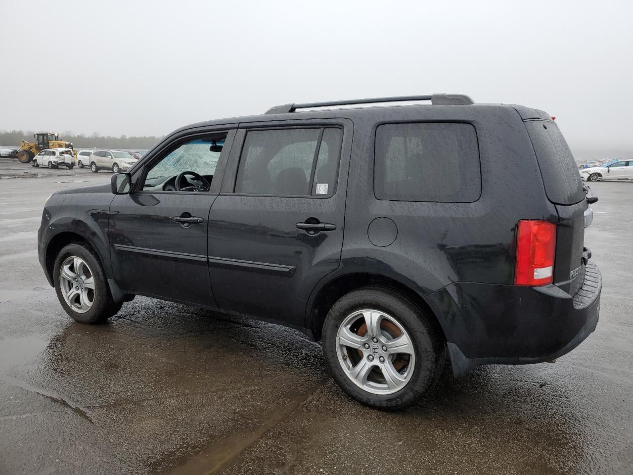 Photo 1 VIN: 5FNYF4H44CB062071 - HONDA PILOT 