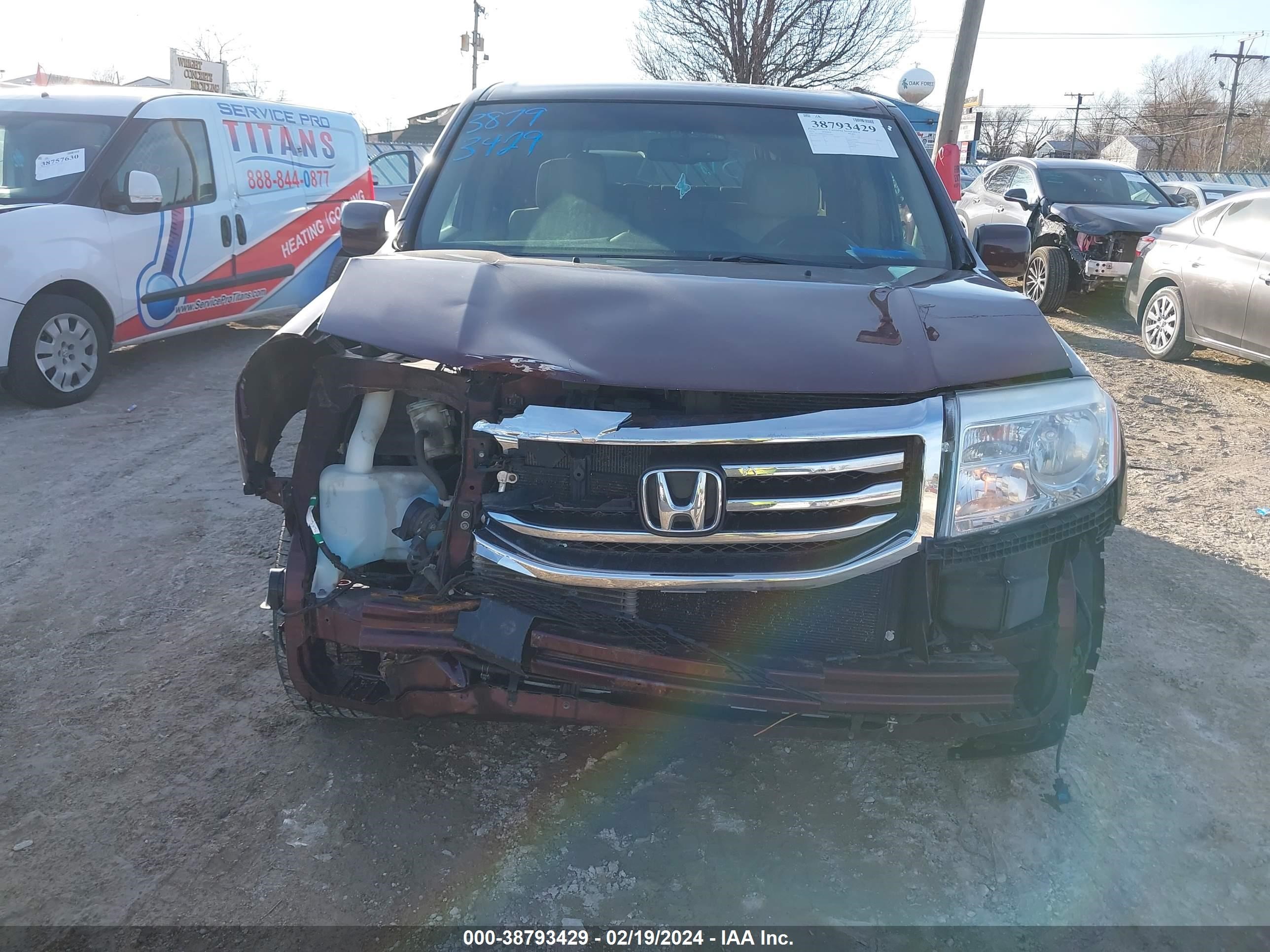 Photo 11 VIN: 5FNYF4H44EB021930 - HONDA PILOT 