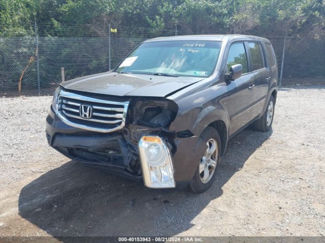 Photo 5 VIN: 5FNYF4H45FB005785 - HONDA PILOT 