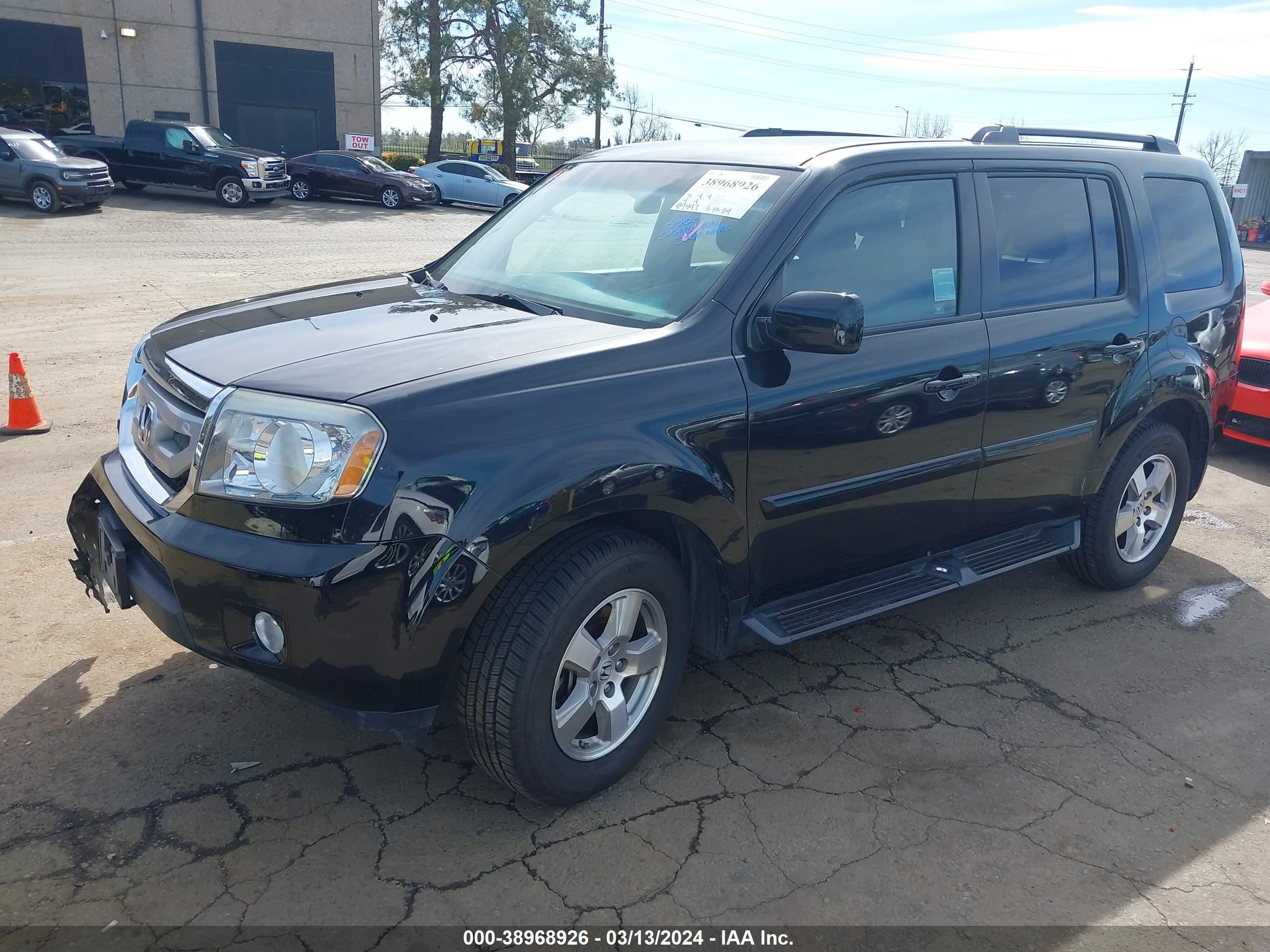 Photo 1 VIN: 5FNYF4H46BB024307 - HONDA PILOT 