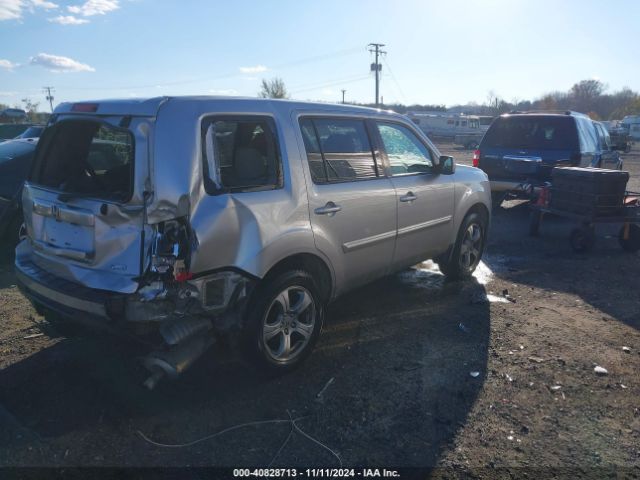 Photo 3 VIN: 5FNYF4H46FB035488 - HONDA PILOT 