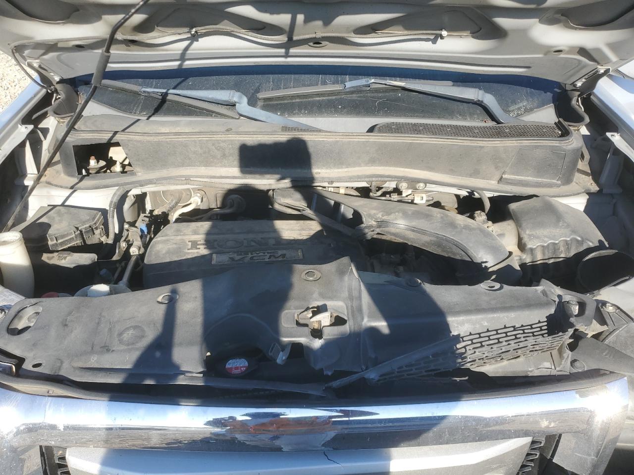 Photo 24 VIN: 5FNYF4H47AB012696 - HONDA PILOT EX 