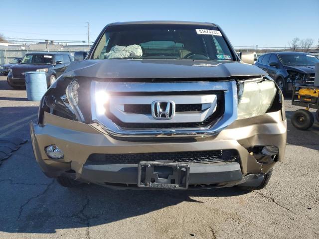 Photo 4 VIN: 5FNYF4H47AB016392 - HONDA PILOT EX 