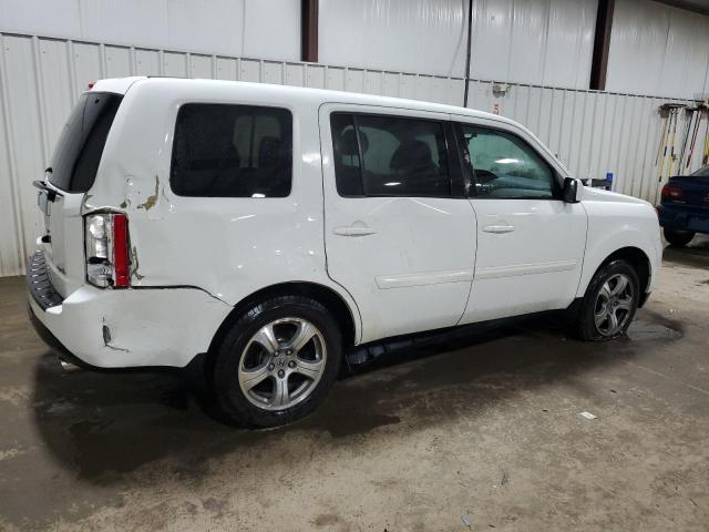 Photo 2 VIN: 5FNYF4H47FB072470 - HONDA PILOT 