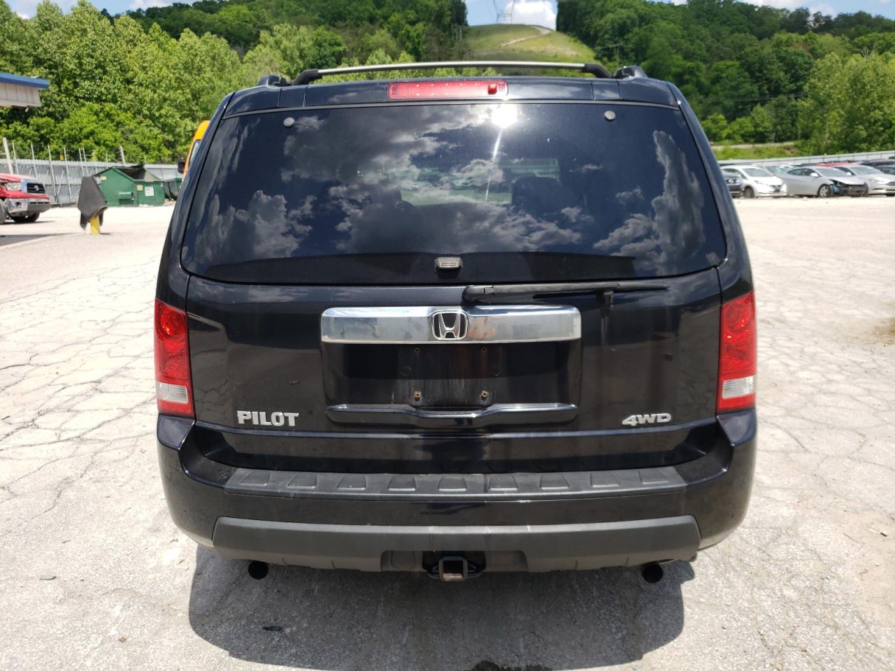 Photo 5 VIN: 5FNYF4H48BB014636 - HONDA PILOT 