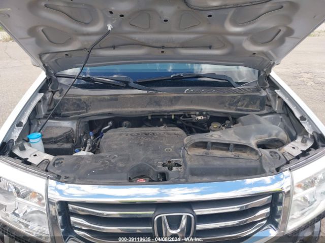 Photo 9 VIN: 5FNYF4H49EB046595 - HONDA PILOT 