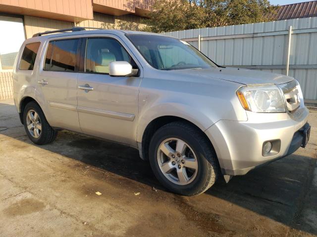 Photo 3 VIN: 5FNYF4H4XAB008626 - HONDA PILOT EX 