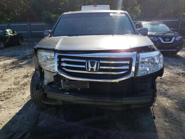 Photo 4 VIN: 5FNYF4H4XDB070855 - HONDA PILOT EX 