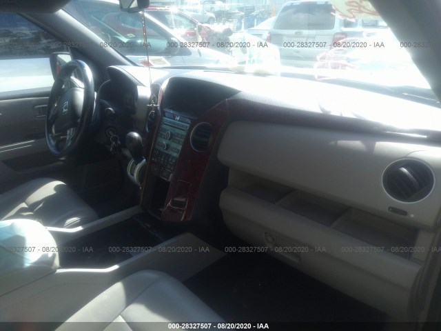 Photo 4 VIN: 5FNYF4H50AB029879 - HONDA PILOT 