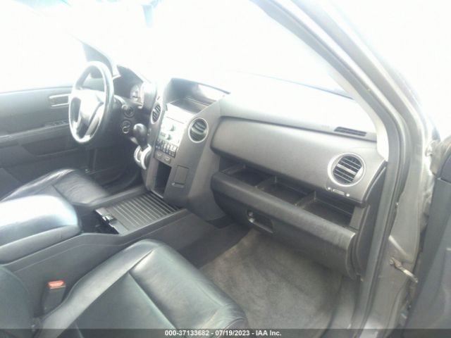 Photo 4 VIN: 5FNYF4H50AB037917 - HONDA PILOT 