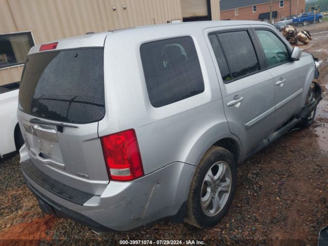 Photo 3 VIN: 5FNYF4H50FB005413 - HONDA PILOT 