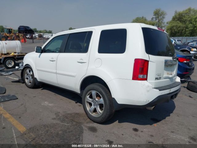 Photo 2 VIN: 5FNYF4H50FB020638 - HONDA PILOT 