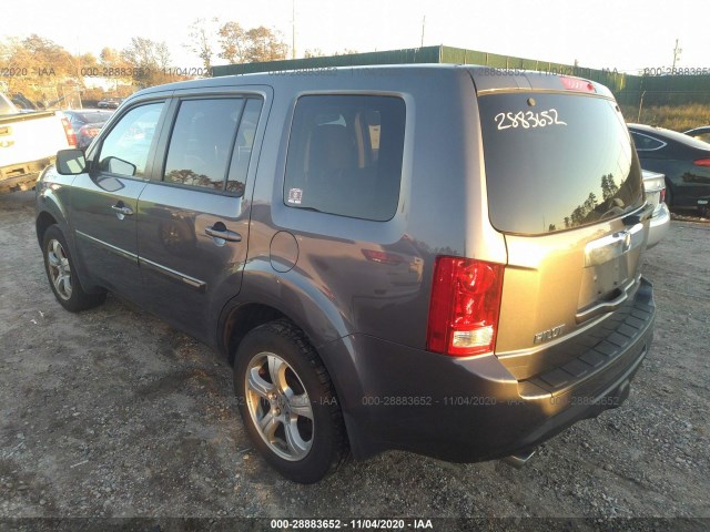 Photo 2 VIN: 5FNYF4H50FB022633 - HONDA PILOT 