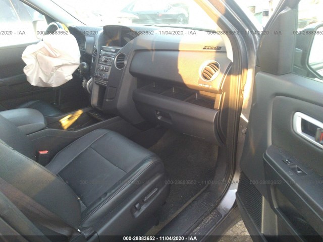 Photo 4 VIN: 5FNYF4H50FB022633 - HONDA PILOT 