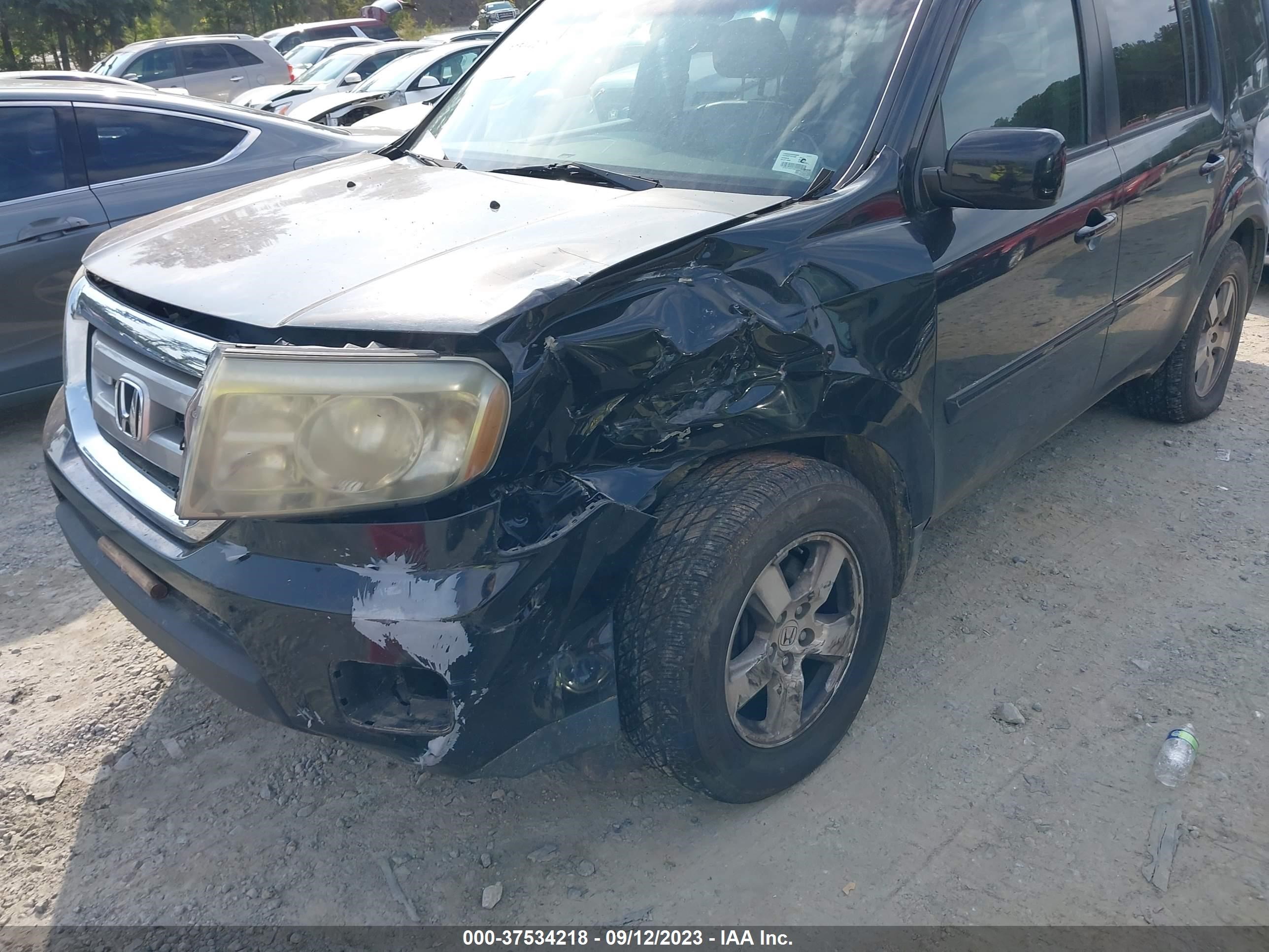 Photo 5 VIN: 5FNYF4H51BB069843 - HONDA PILOT 