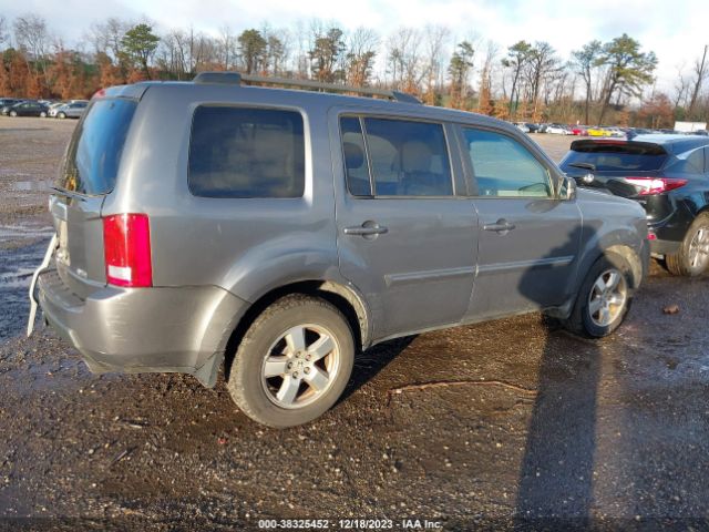 Photo 3 VIN: 5FNYF4H51BB078641 - HONDA PILOT 