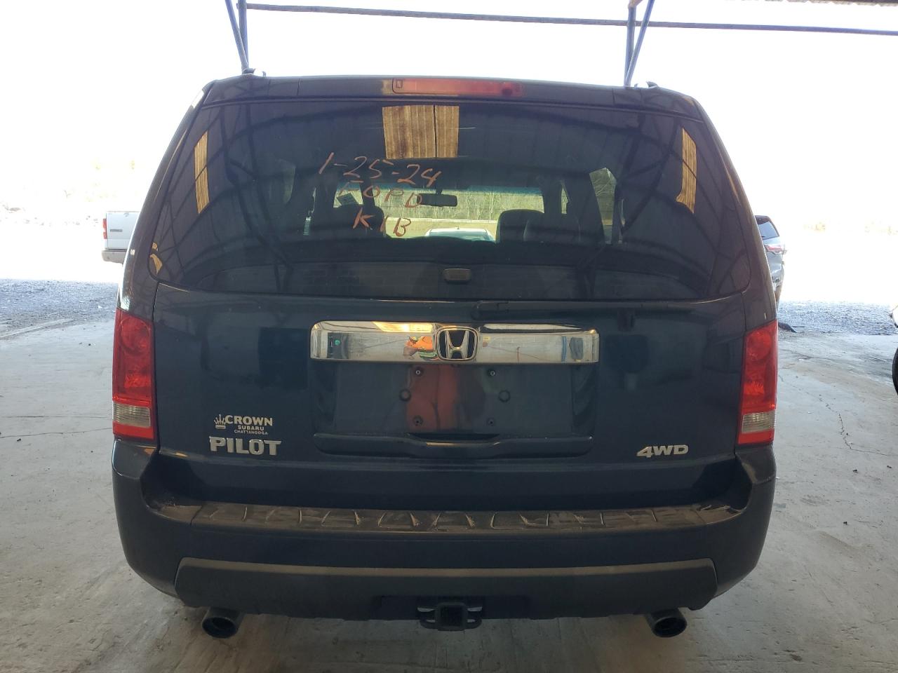 Photo 5 VIN: 5FNYF4H51BB090031 - HONDA PILOT 