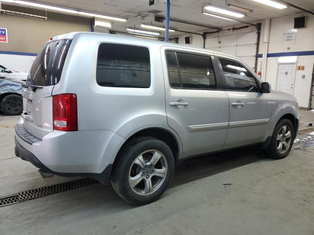 Photo 2 VIN: 5FNYF4H51EB044235 - HONDA PILOT 