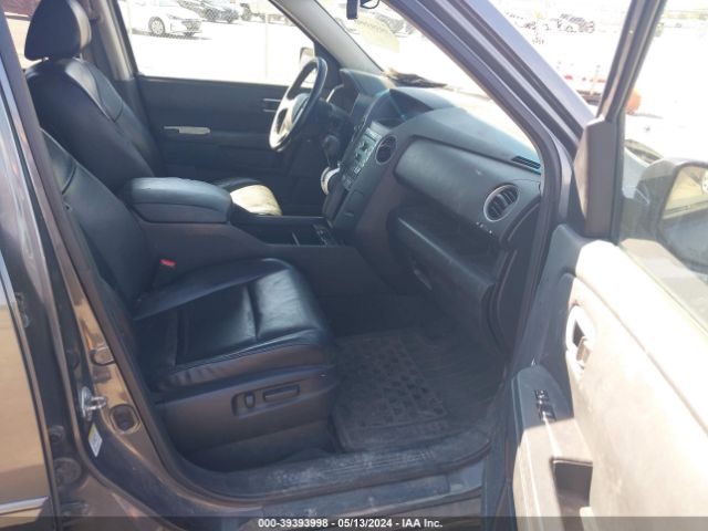 Photo 4 VIN: 5FNYF4H52AB034811 - HONDA PILOT 