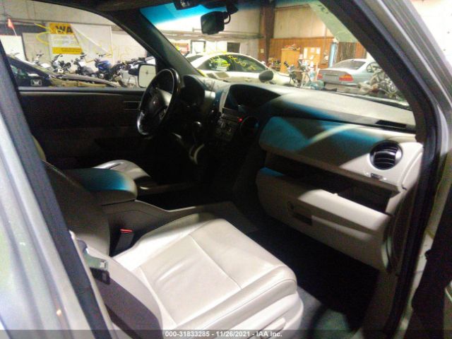 Photo 4 VIN: 5FNYF4H52BB093584 - HONDA PILOT 