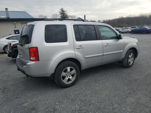 Photo 2 VIN: 5FNYF4H52BB105085 - HONDA PILOT EXL 