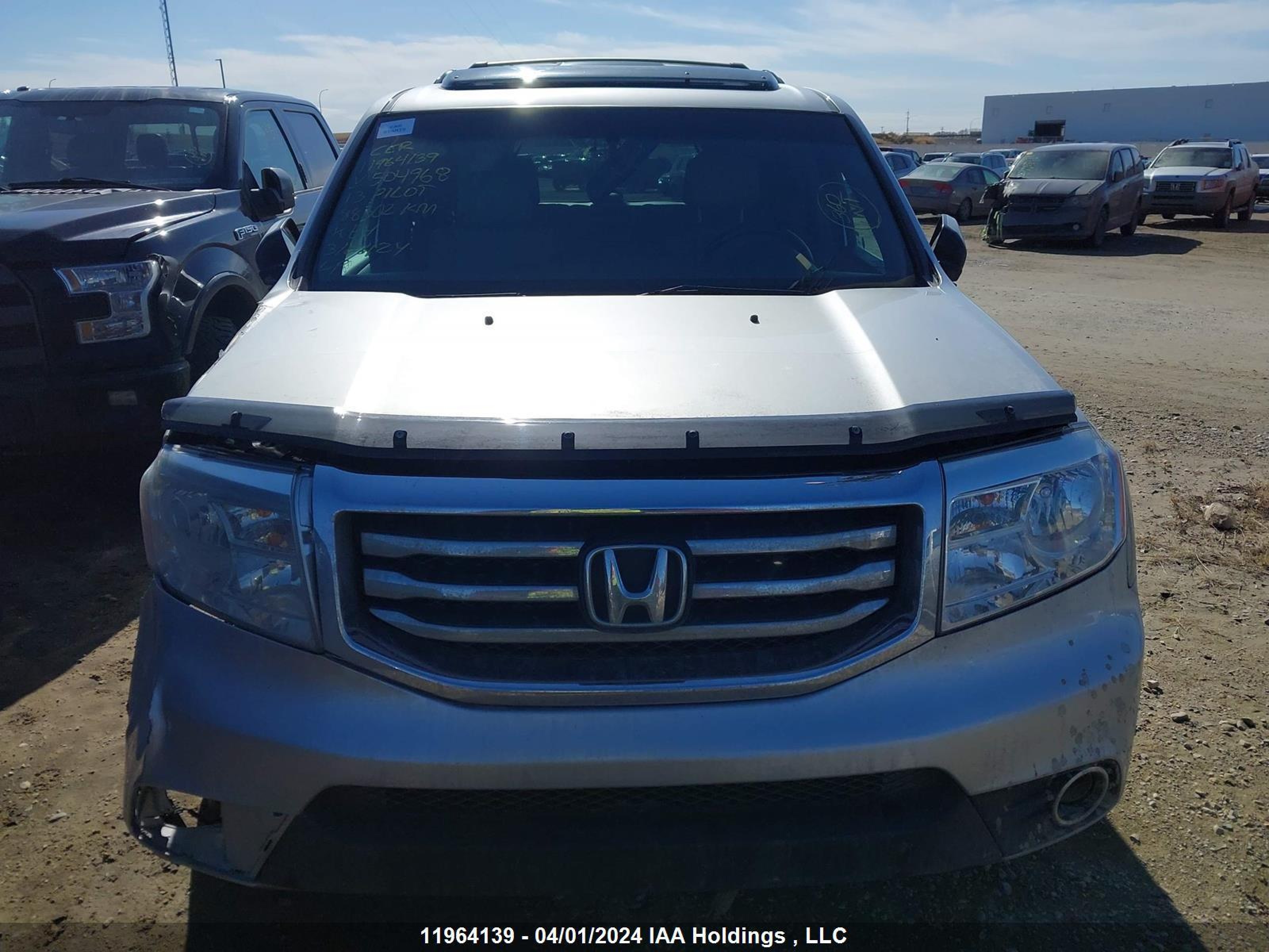 Photo 11 VIN: 5FNYF4H52DB504968 - HONDA PILOT 