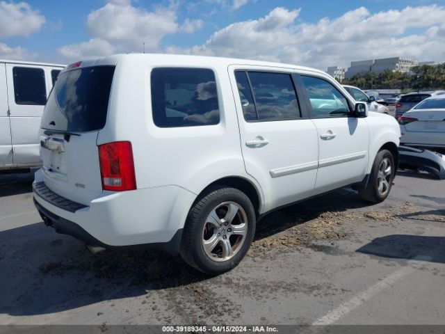 Photo 3 VIN: 5FNYF4H52FB023427 - HONDA PILOT 