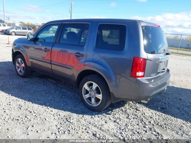 Photo 2 VIN: 5FNYF4H52FB053804 - HONDA PILOT 