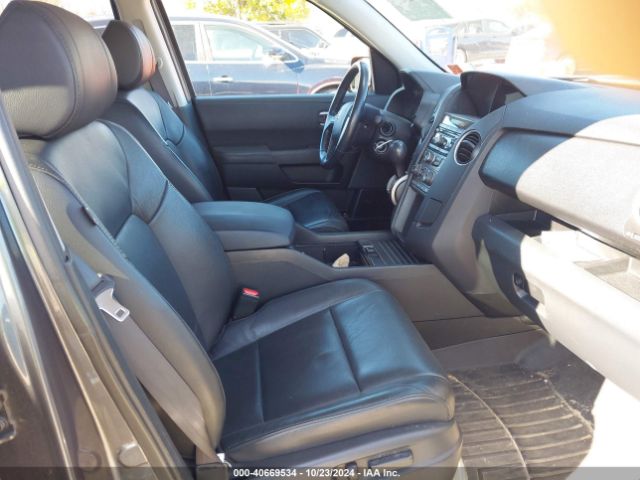 Photo 4 VIN: 5FNYF4H52FB053804 - HONDA PILOT 