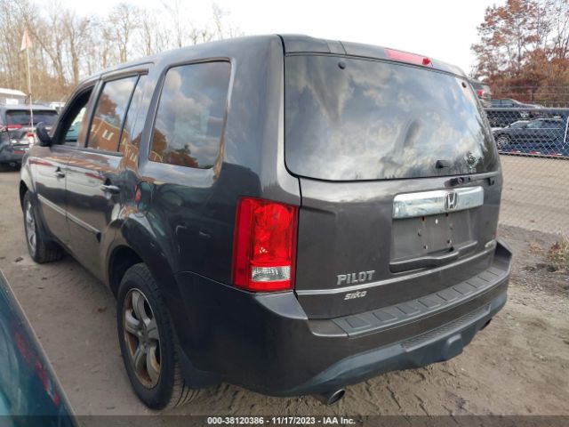 Photo 2 VIN: 5FNYF4H53DB068874 - HONDA PILOT 