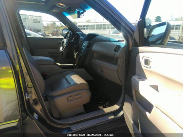 Photo 4 VIN: 5FNYF4H54BB015095 - HONDA PILOT 